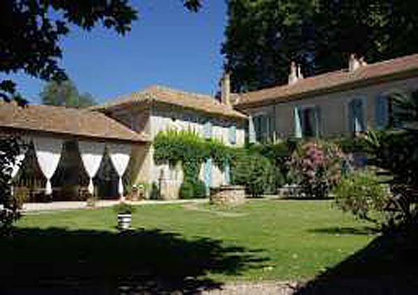 Mas Restauré  Nord du Gard,  Propriété de caractère -  Mas Restauré  Nord du Gard,  dans un très beau cadre, jardin paysagé Propriété de caractère - 